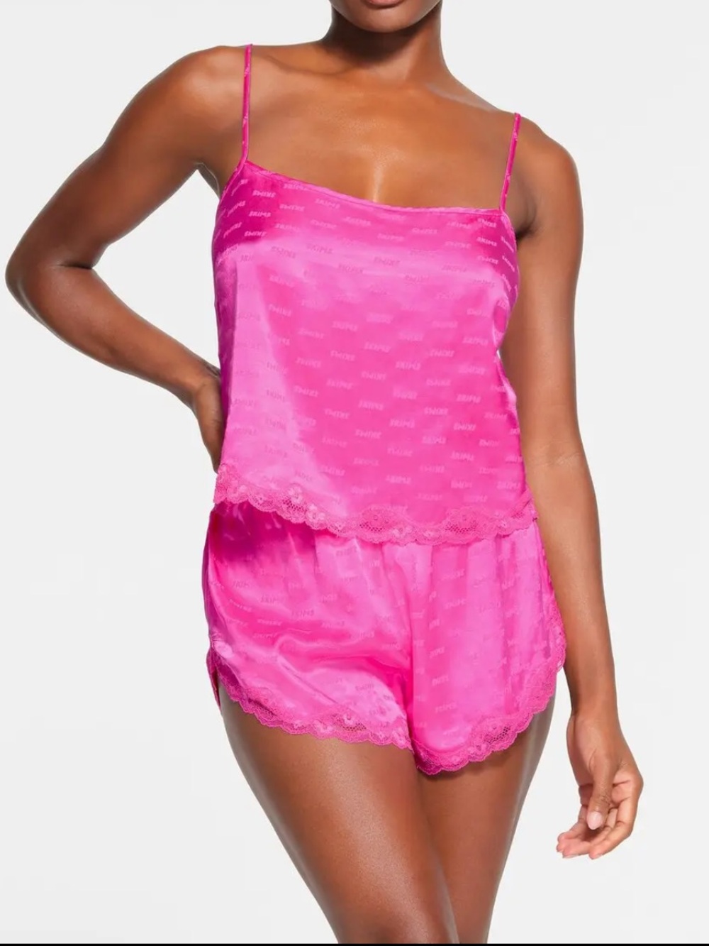 SKIMS Hot Pink Jacquard Lace PJ set size M